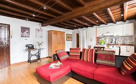 Trastevere - Mantellate Home-Ospedale Bambin Gesu